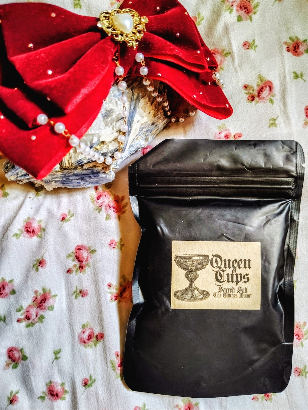 🩶 Queen of Cups limited sacred bath salts